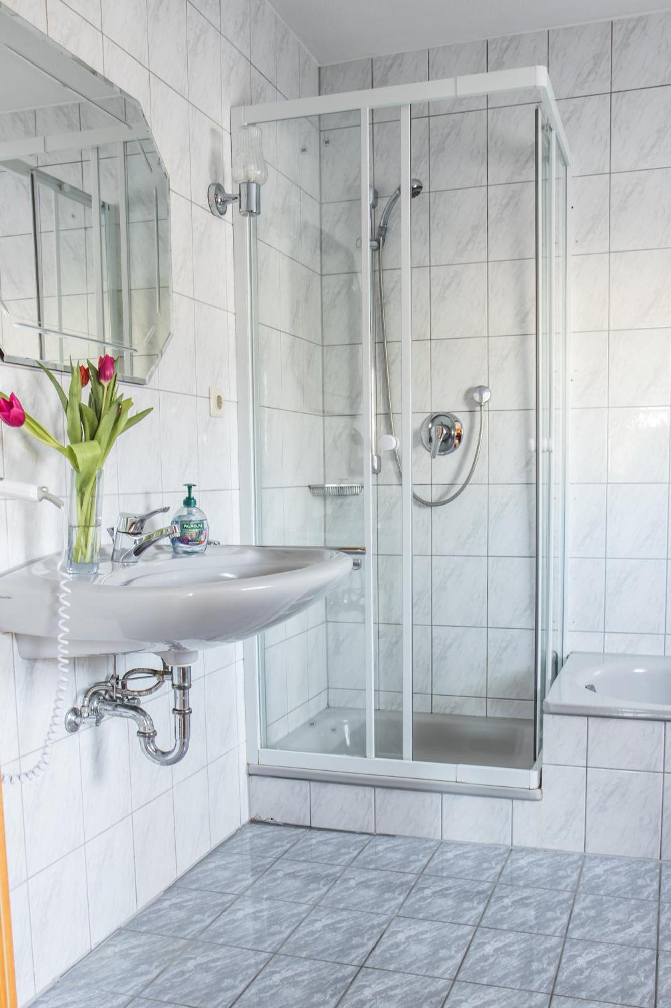 Hotelpension Zum Gockl Allershausen Quarto foto