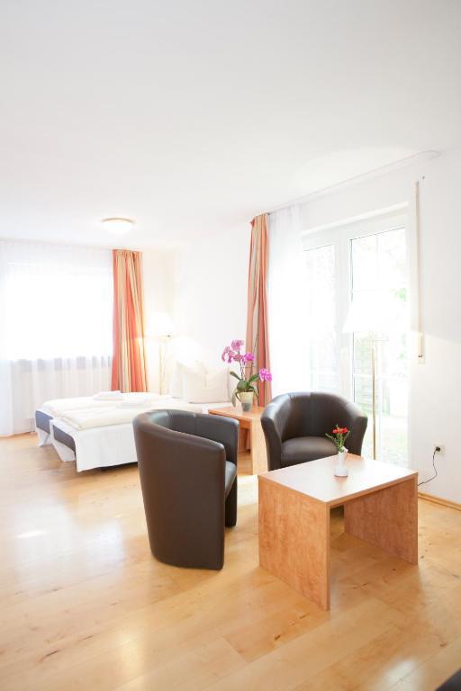 Hotelpension Zum Gockl Allershausen Quarto foto